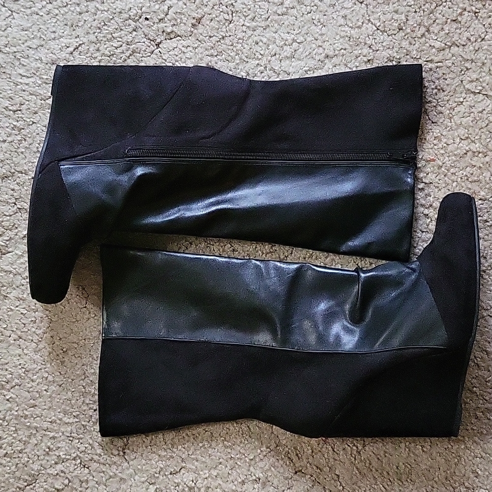 Leila Stone wedge boots